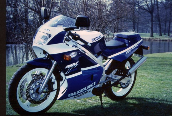 1989<br>Suzuki RGV 250